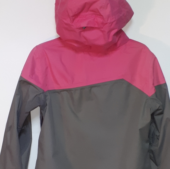 Burton winter coat - Picture 2 of 5